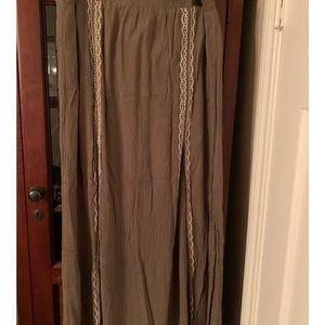 Taupe color shirt with slits